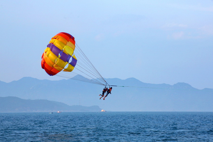Những trò chơi trên biển hấp dẫn nhất ở Nha Trang